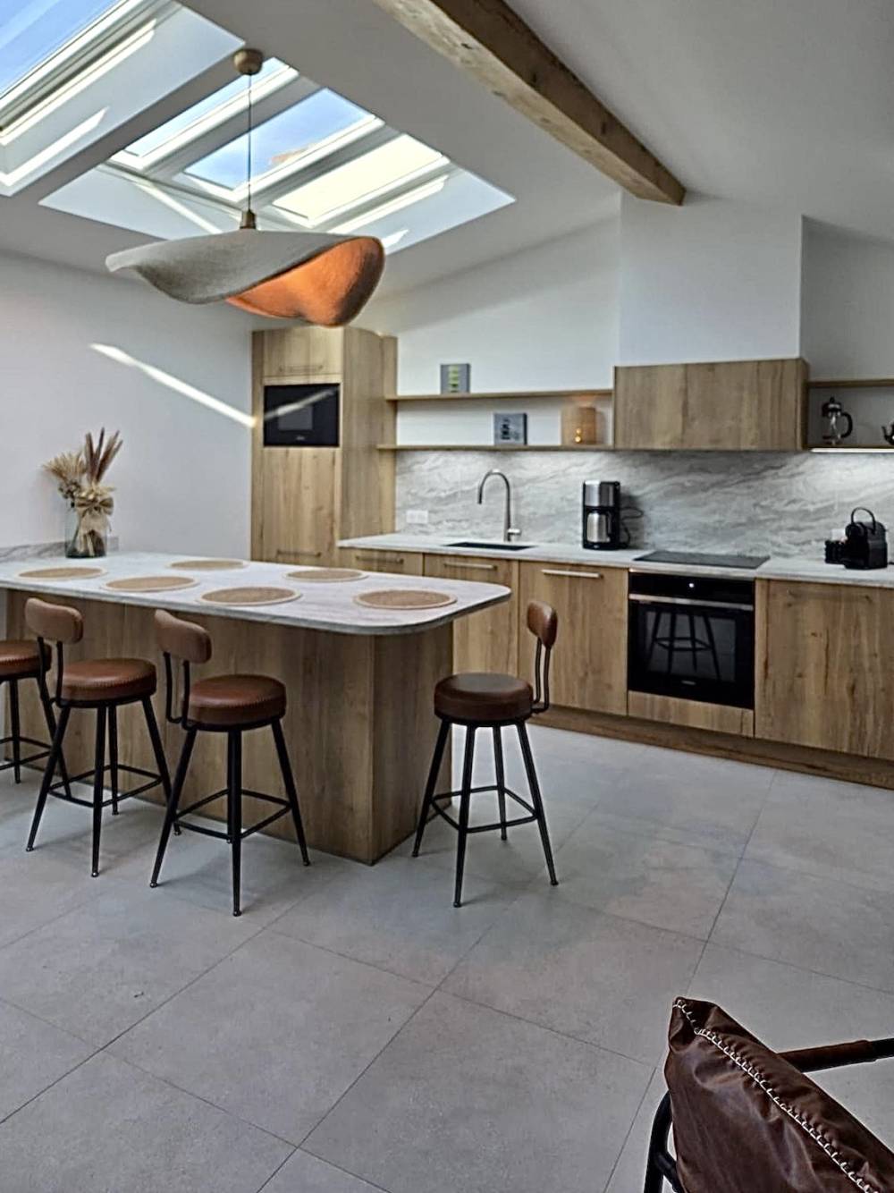 b53319ff-c12d-4a0d-babb-2c088d4bce70 b53319ff-c12d-4a0d-babb-2c088d4bce70