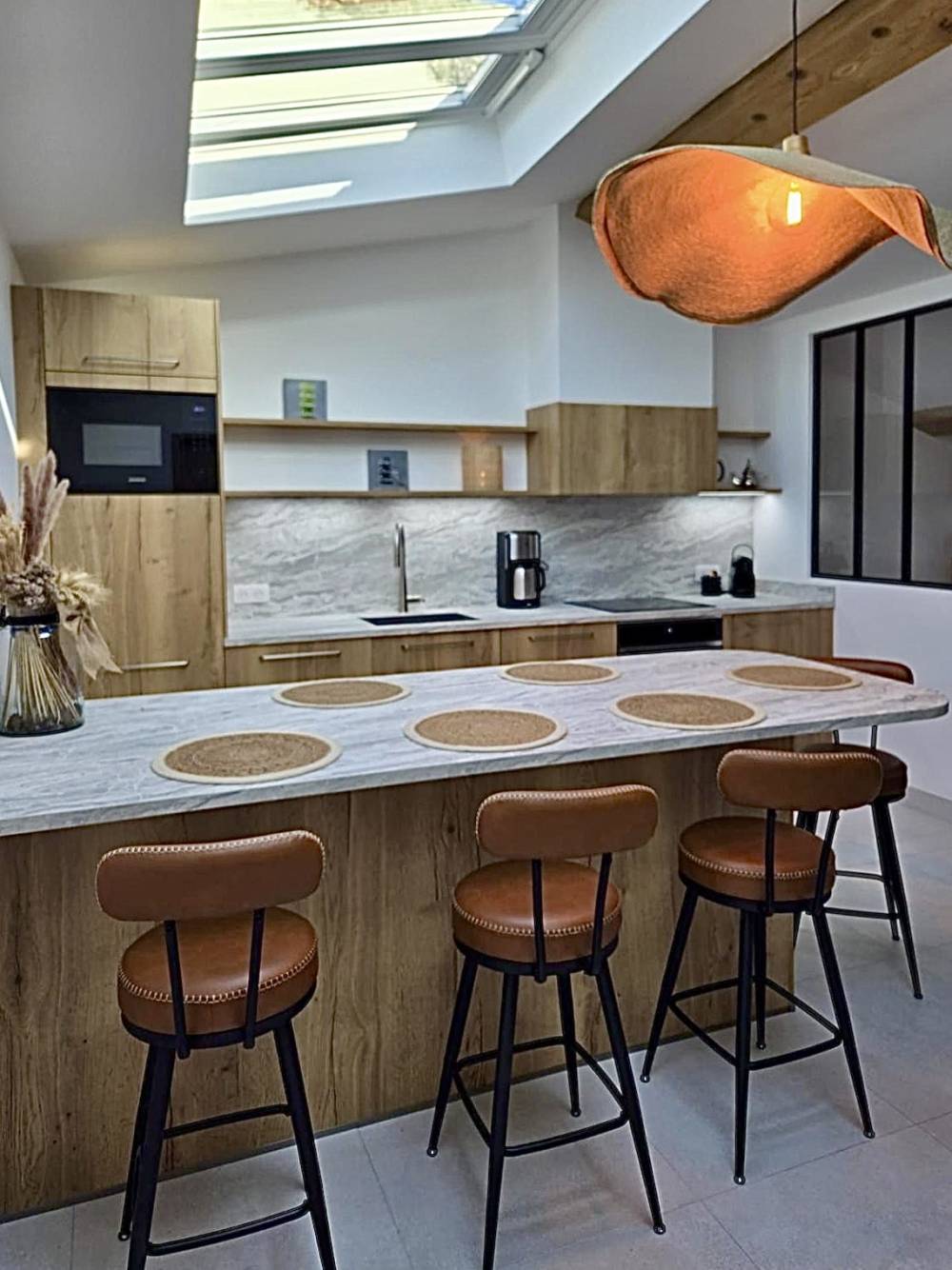 85947aa9-1e67-4e9e-80bd-66b6b44d46a3 85947aa9-1e67-4e9e-80bd-66b6b44d46a3